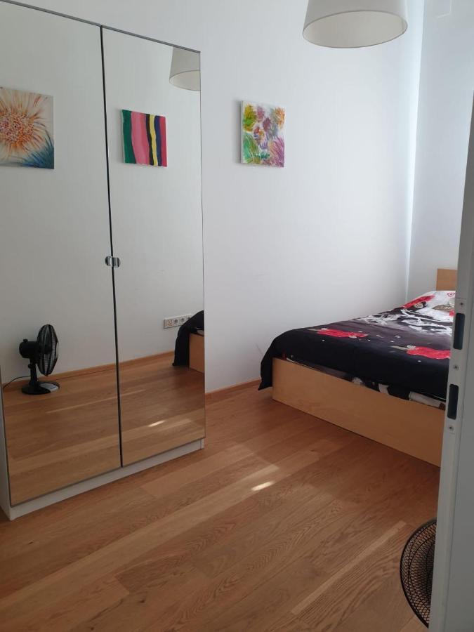 Deluxe Apartment 5P Mm เวียนนา ภายนอก รูปภาพ