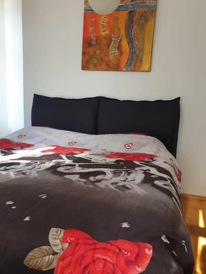 Deluxe Apartment 5P Mm เวียนนา ภายนอก รูปภาพ